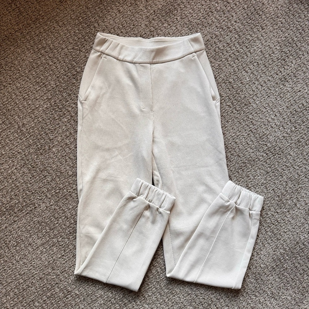 Lululemon Softstreme Relaxed High-Rise Pant - Picture 4 of 7